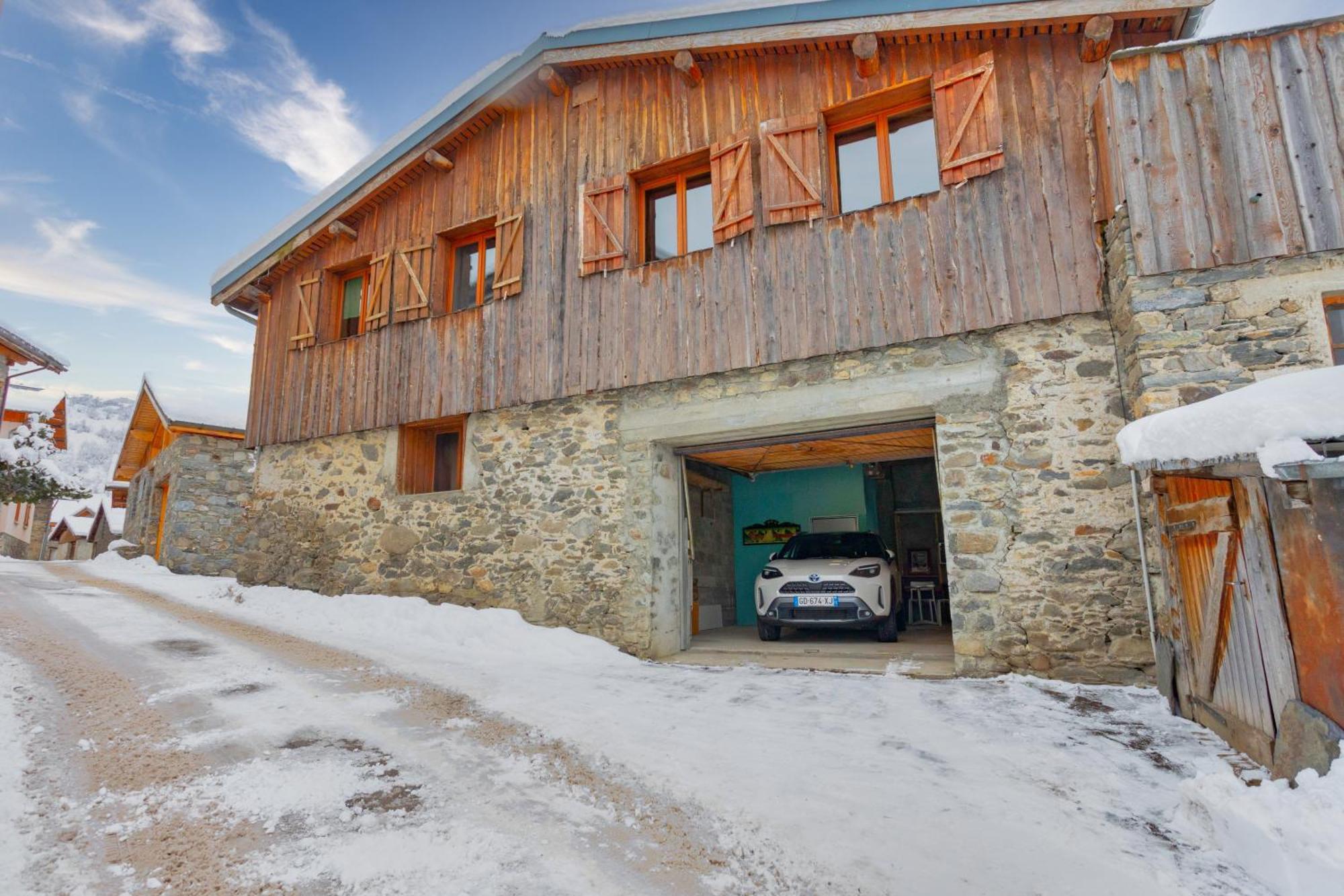 Le Petit Paradis, Chalet Au Coeur Des 3 Vallees Saint-Marcel  Buitenkant foto
