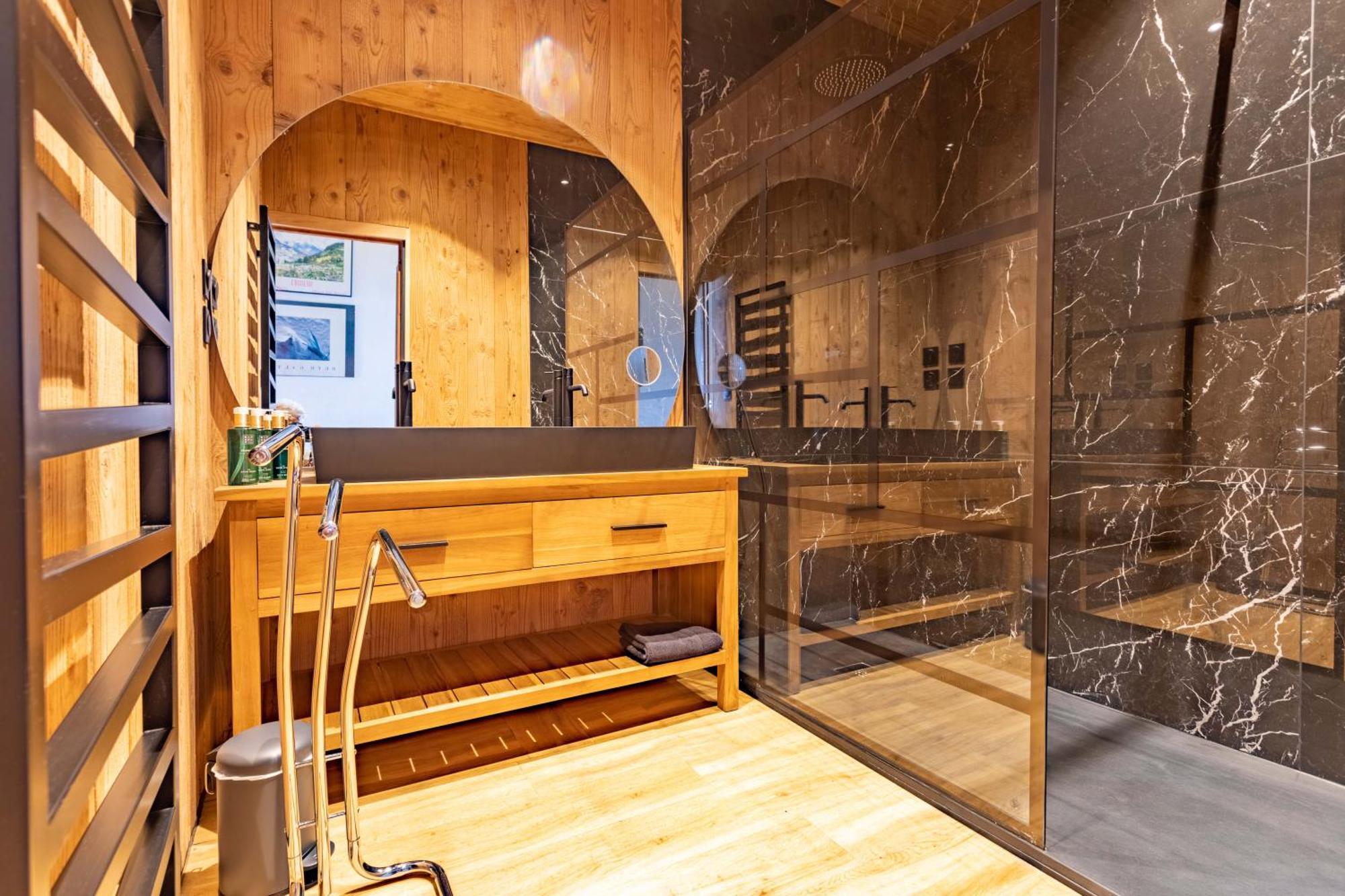 Le Petit Paradis, Chalet Au Coeur Des 3 Vallees Saint-Marcel  Buitenkant foto